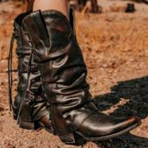 New Freebird WILMA Size 9